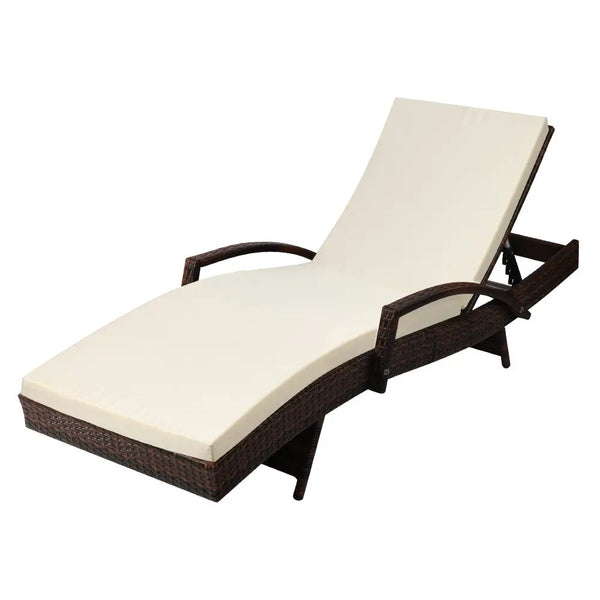 Gardeon sun lounge wicker outdoor chair with white cushion