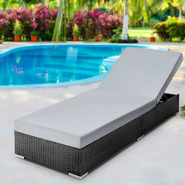 Gardeon grey outdoor rattan sunbed with colour cushion cover